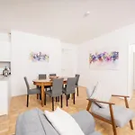 Anna And Friends * Graz