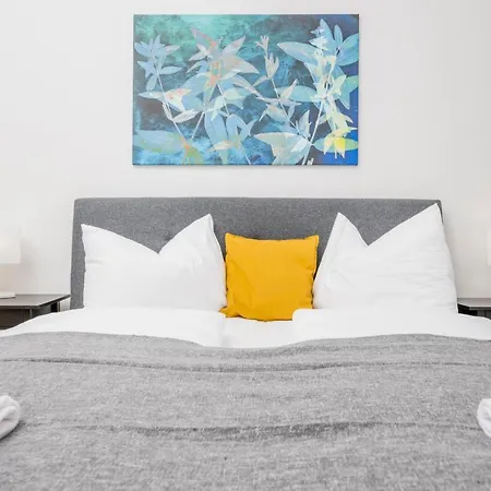 Anna And Friends Daire