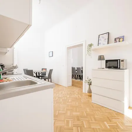 Anna And Friends * Graz