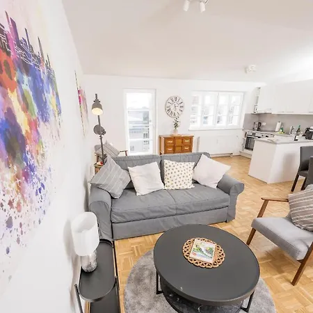 Anna And Friends Graz