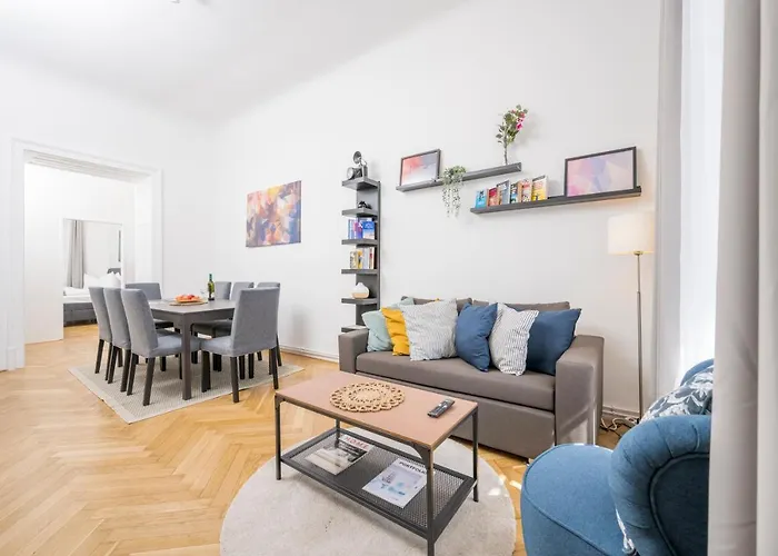 Anna And Friends Apartamento