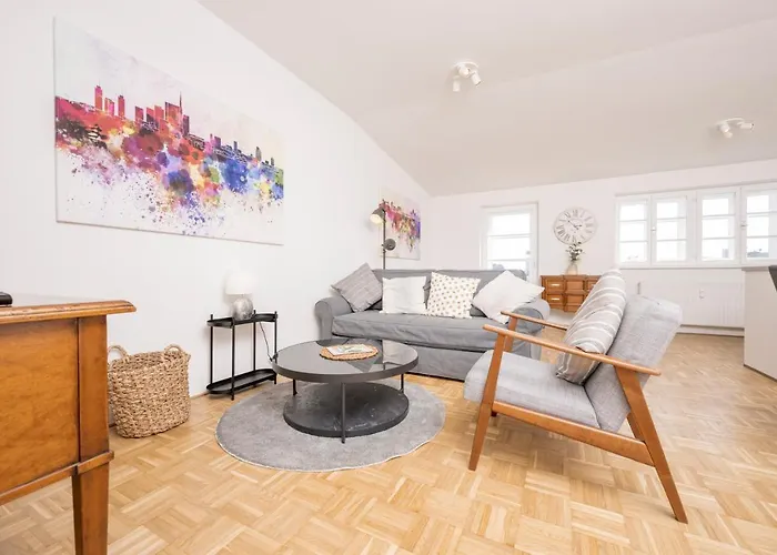 Anna And Friends Daire Graz